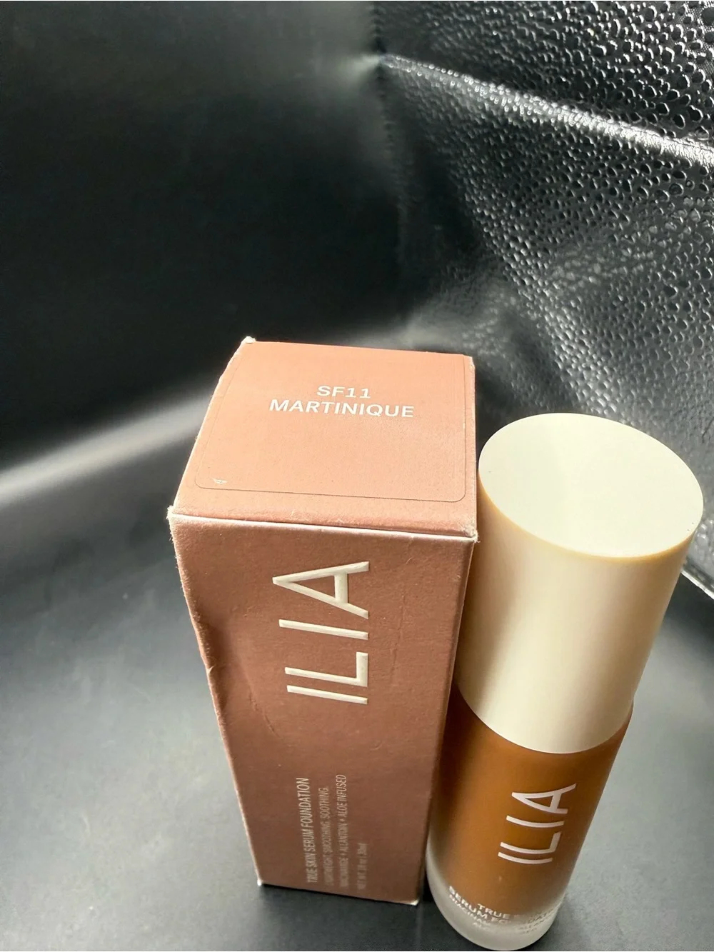 ILIA True Skin Serum Foundation -  Shade: Martinique SF11